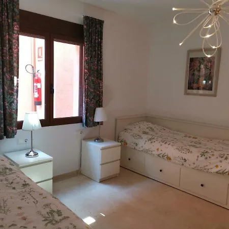 Apartamento - Jardines De Montemar *